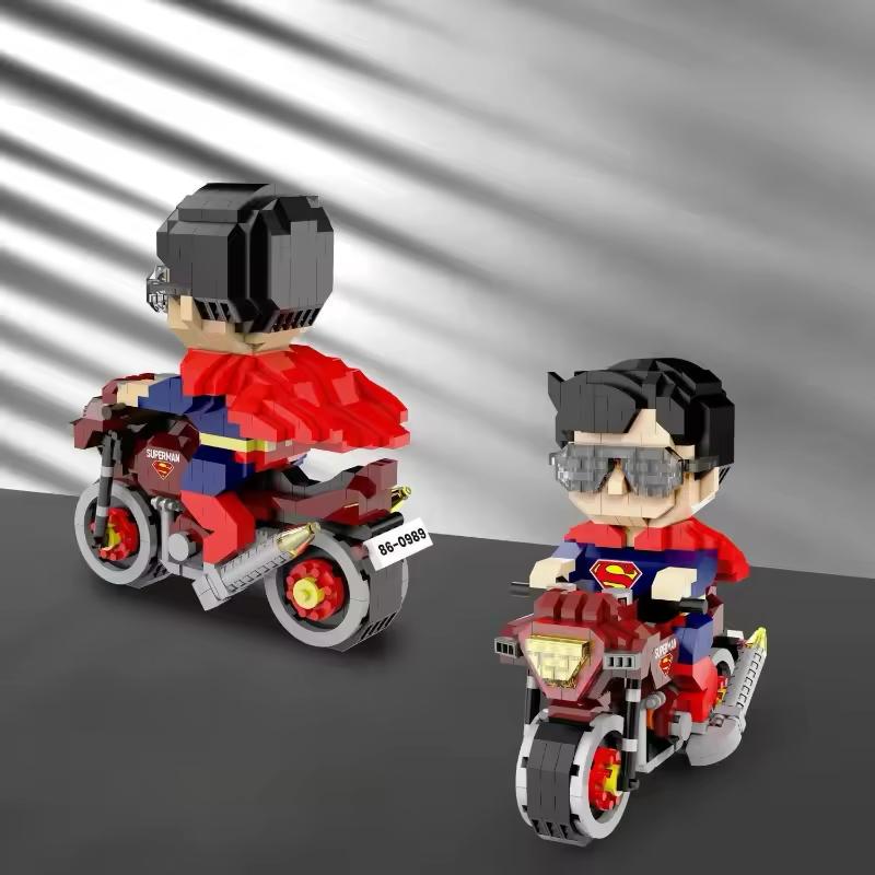 Coole Superhelden auf Motorrädern | Bausteine