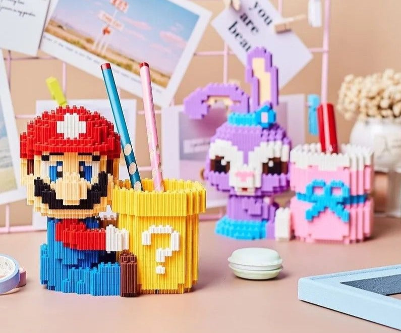 Roter Klempner Stiftablage | Bausteine