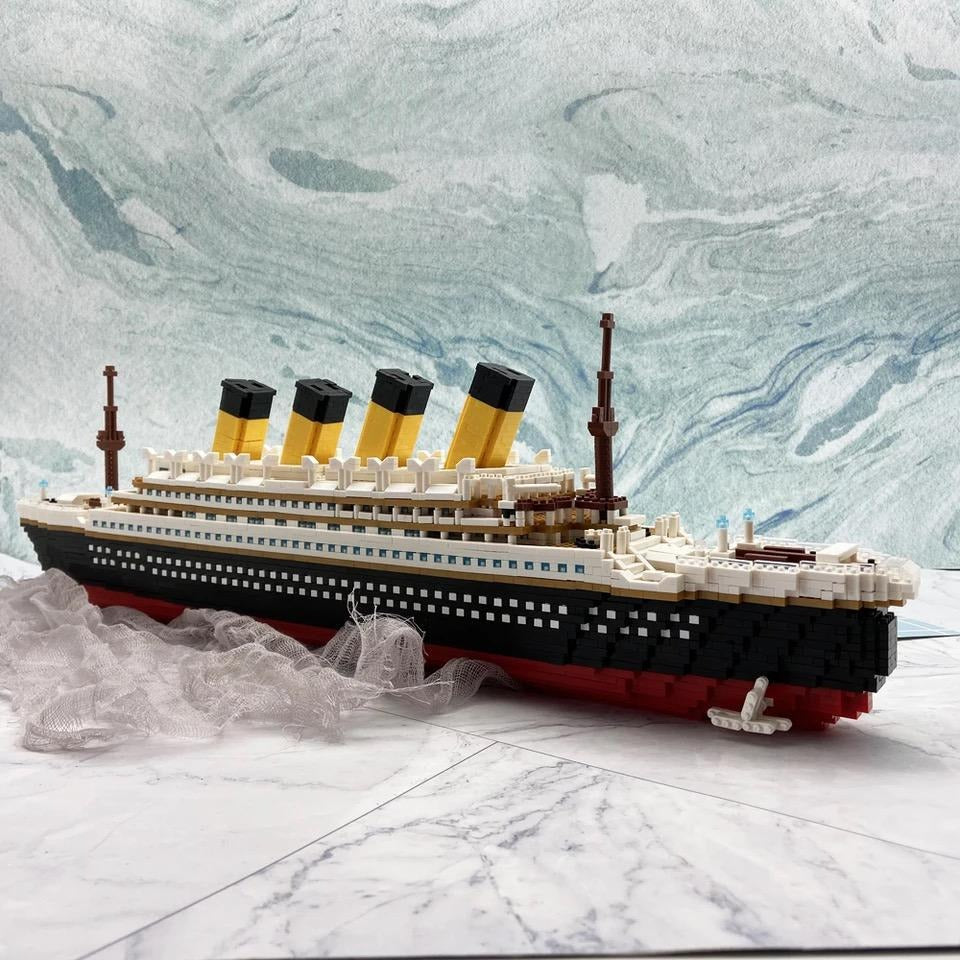 Titanic Deluxe ™  | Bausteine