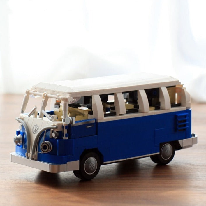 Blauer Bus