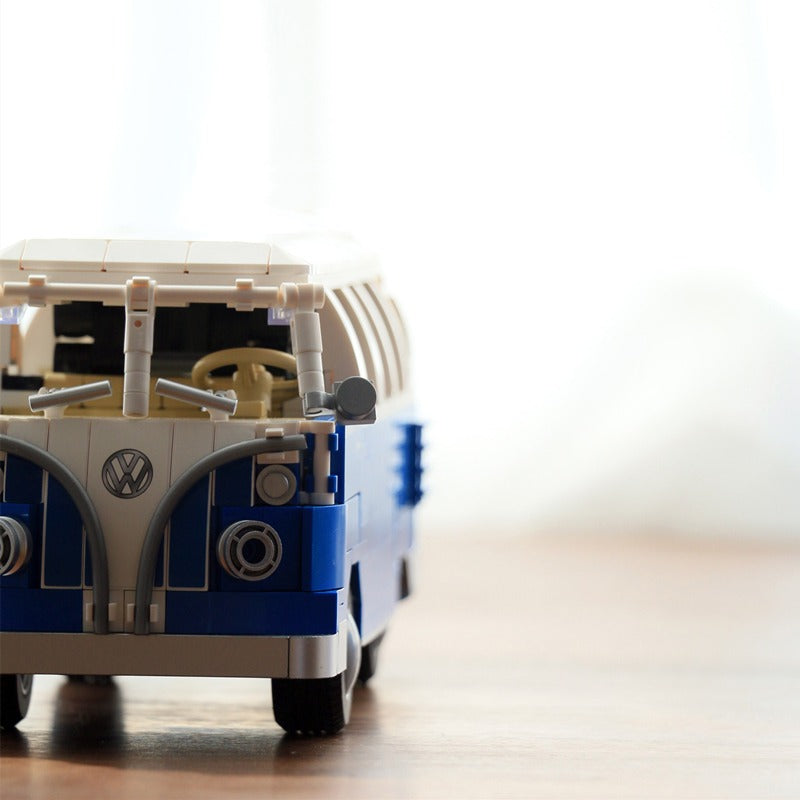 Blauer Bus
