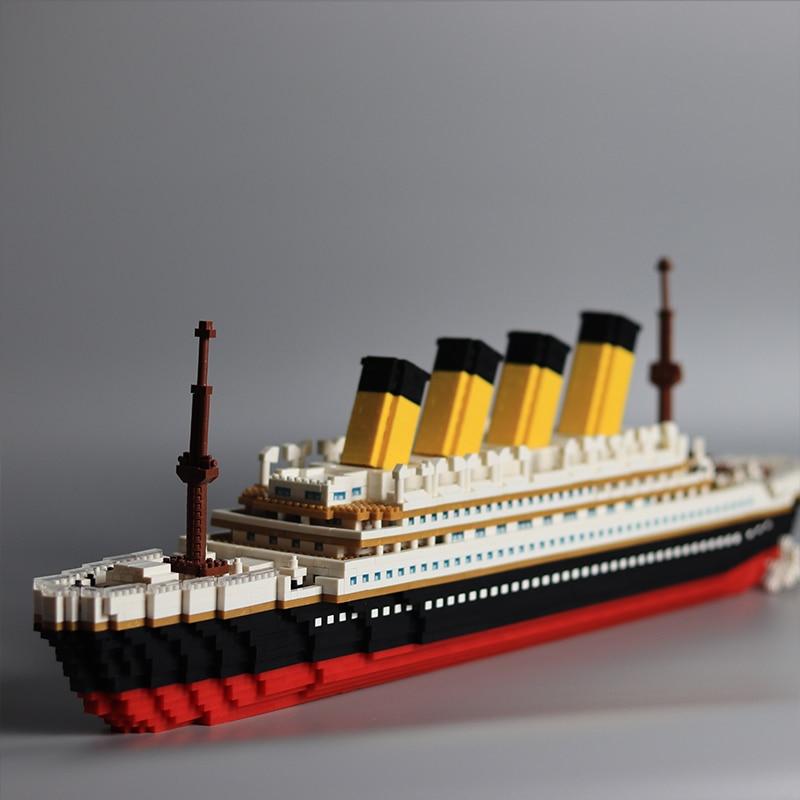 Titanic Deluxe ™