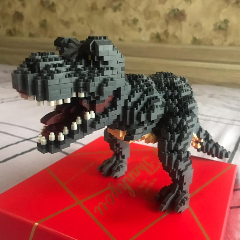 Tyrannosaurus - Morgen zu Hause