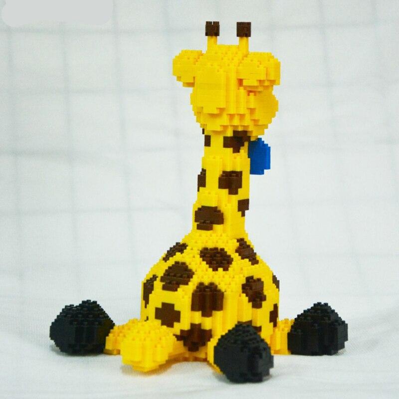 Giraffe - Morgen zu Hause