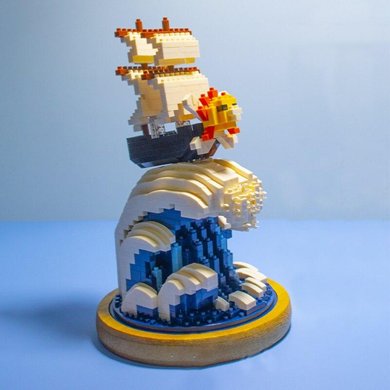 Piratenschiff auf Wellen