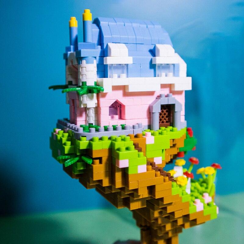 Baumhaus auf Wolken