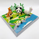 Panda, Känguru und Alpaka auf dem Gras  | Bausteine